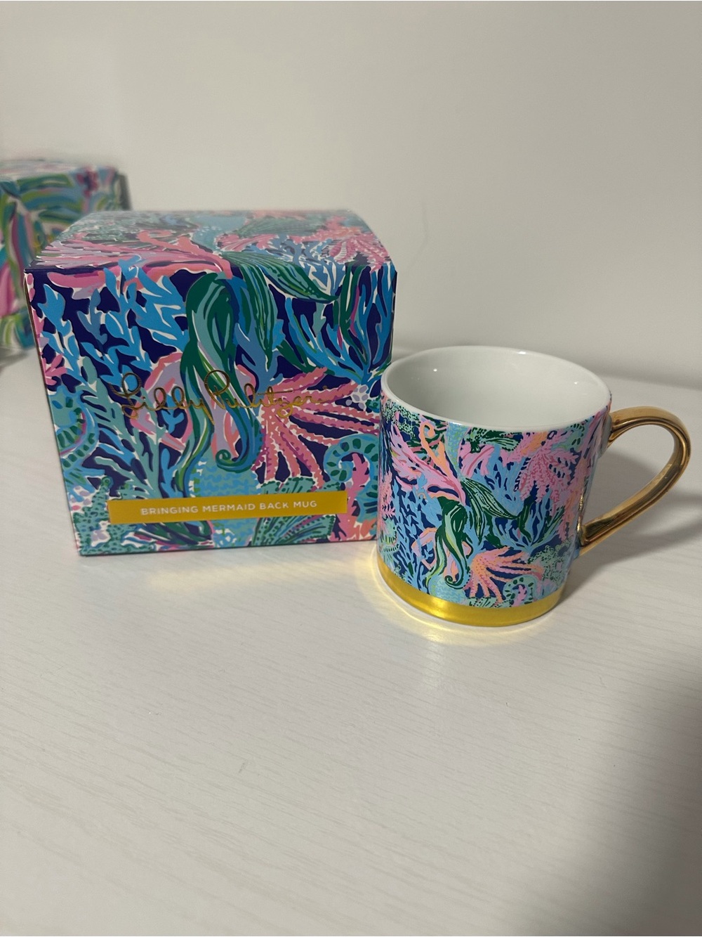 Lilly Pulitzer Bringing Mermaid Back Mug new in box